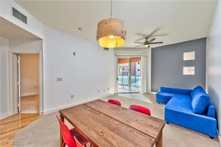 Photo #1: 2658135 Listing 