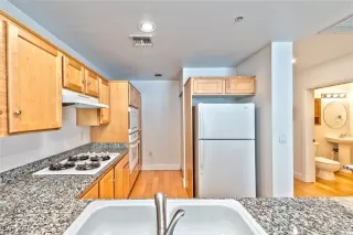 Photo #3: 2658135 Listing 