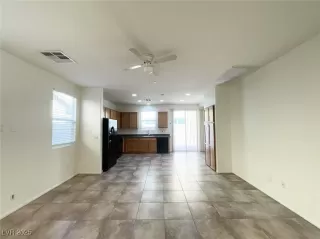 Photo #1: 2658150 Listing 