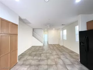 Photo #2: 2658150 Listing 