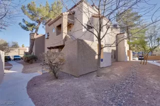 Photo #1: 2658203 Listing 