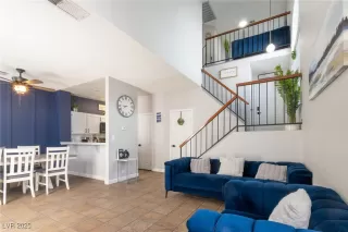 Photo #5: 2658240 Listing 