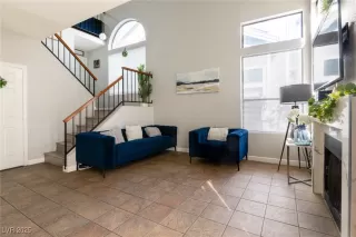 Photo #6: 2658240 Listing 