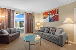 Photo #3: 2658241 Listing