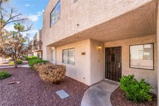 Photo #3: 2658289 Listing 