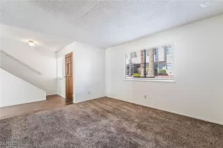 Photo #6: 2658289 Listing 