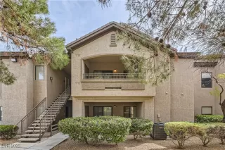 Photo #1: 2658308 Listing