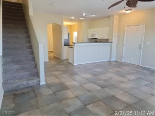 Photo #5: 2658325 Listing 