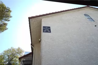 Photo #3: 2658413 Listing 