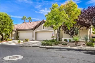 Photo #2: 2658442 Listing