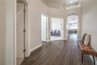 Photo #5: 2658442 Listing