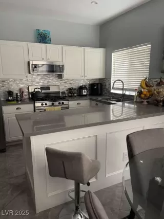 Photo #6: 2658443 Listing 