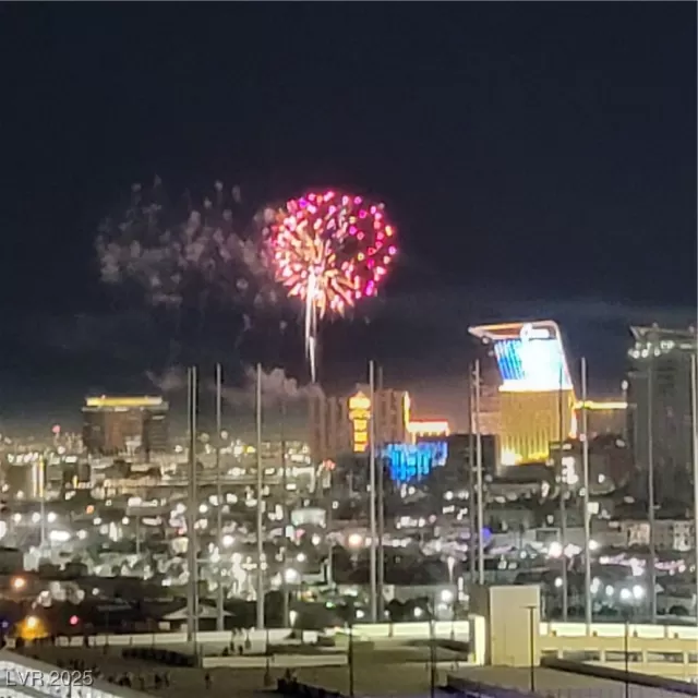 MLS: 2658502 Condo For Sale