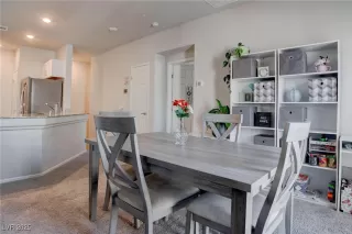 Photo #6: 2658510 Listing