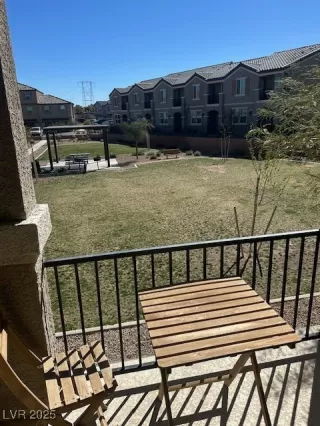 Photo #3: 2658512 Listing 