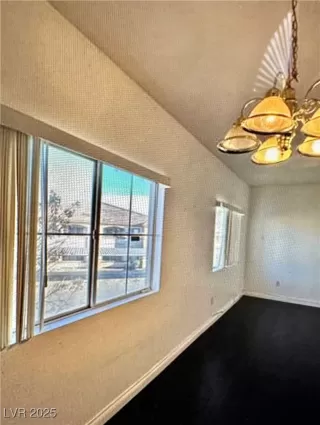 Photo #3: 2658538 Listing 