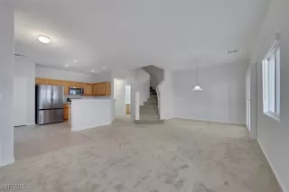 Photo #3: 2658572 Listing 