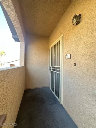 Photo #3: 2658650 Listing 