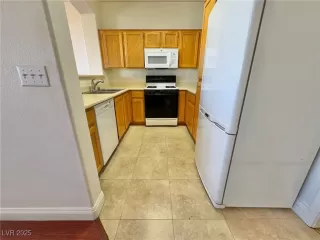 Photo #1: 2658684 Listing 
