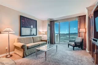 Photo #2: 2658737 Listing 