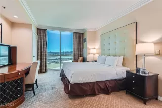 Photo #3: 2658737 Listing 