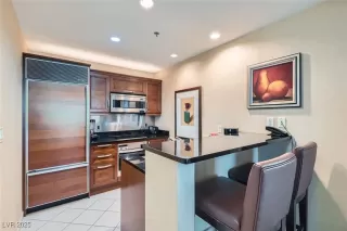 Photo #6: 2658737 Listing 