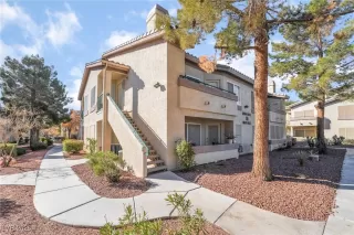 Photo #1: 2658780 Listing 