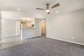 Photo #3: 2658780 Listing 