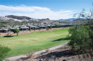 Photo #2: 2658795 Listing 