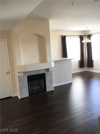 Photo #6: 2658811 Listing 