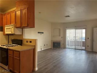 Photo #4: 2658820 Listing 