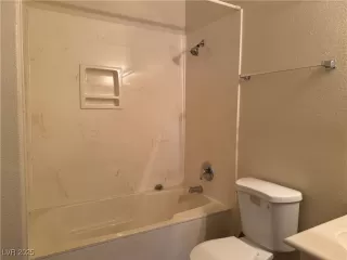 Photo #5: 2658820 Listing 