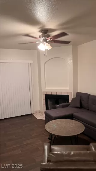 Photo #4: 2658864 Listing 