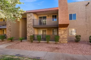 Photo #2: 2658955 Listing