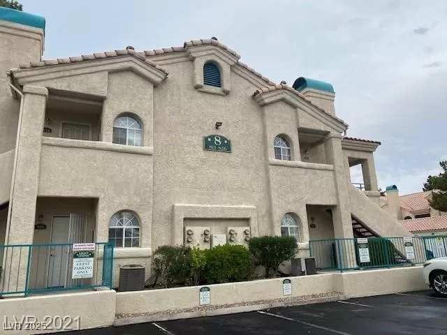 MLS: 2658957 Condo For Sale