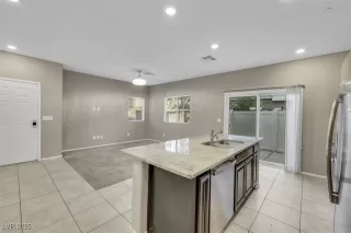 Photo #5: 2658963 Listing 