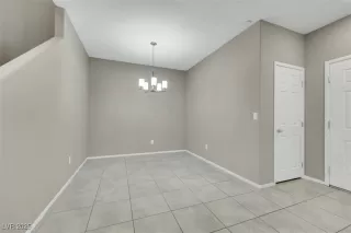 Photo #6: 2658963 Listing 