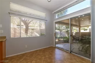 Photo #6: 2658966 Listing 