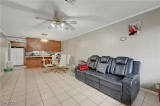 Photo #5: 2659035 Listing