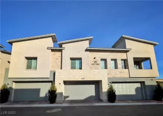 Photo #1: 2659097 Listing 