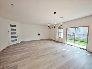 Photo #6: 2659097 Listing 