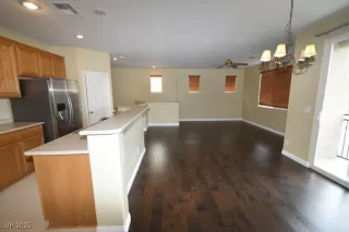 Photo #2: 2659119 Listing 