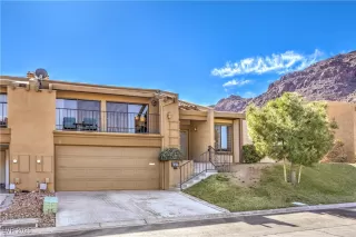 Photo #1: 2659135 Listing