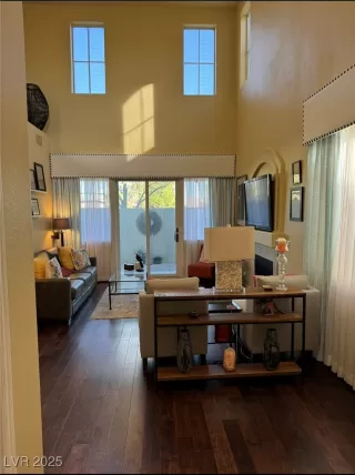 Photo #4: 2659158 Listing 