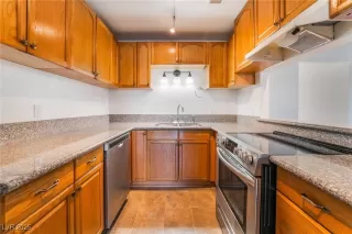 Photo #4: 2659161 Listing 