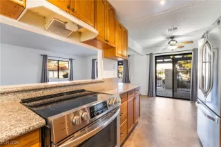 Photo #5: 2659161 Listing 