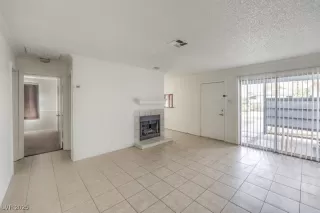 Photo #6: 2659179 Listing