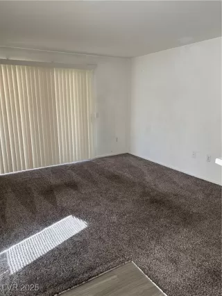 Photo #2: 2659194 Listing 