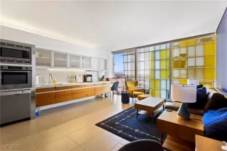 Photo #5: 2659219 Listing