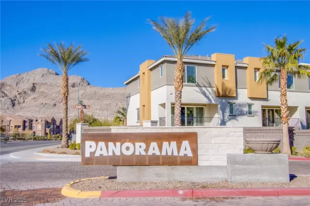 MLS: 2659249 Condo For Sale